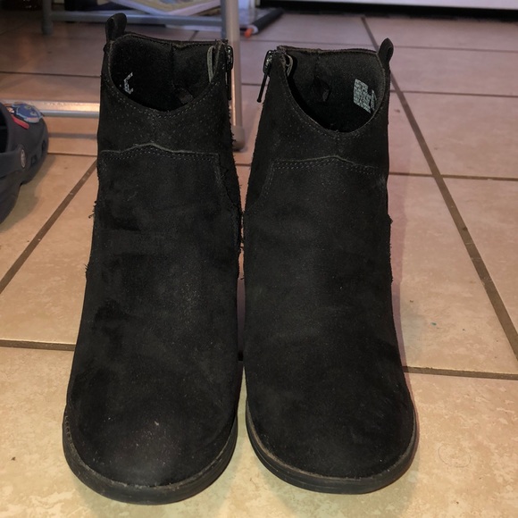 Black booties - Picture 3 of 3